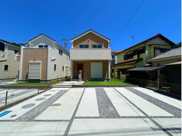 神奈川県三浦市東岡町の新築戸建