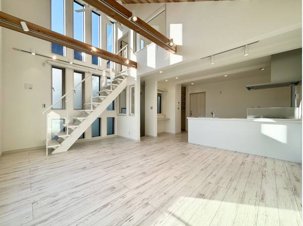 神奈川県逗子市久木８丁目の新築戸建