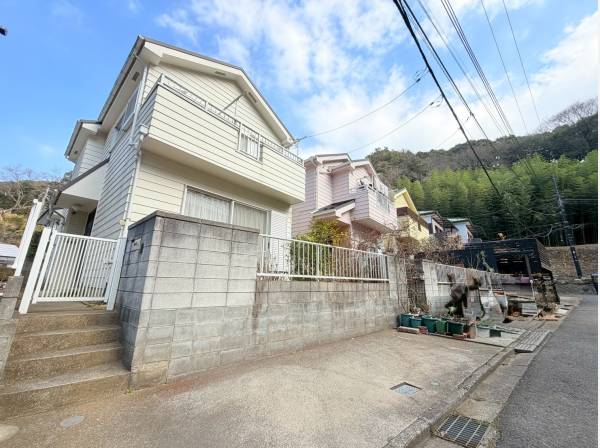 神奈川県鎌倉市二階堂の中古戸建