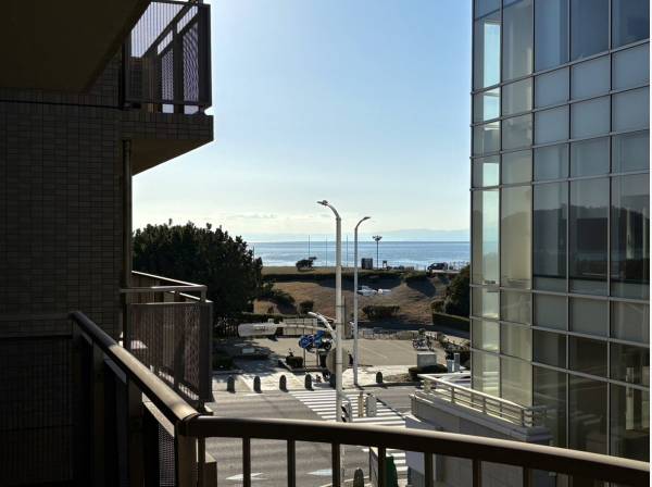 神奈川県藤沢市鵠沼海岸１丁目のマンション