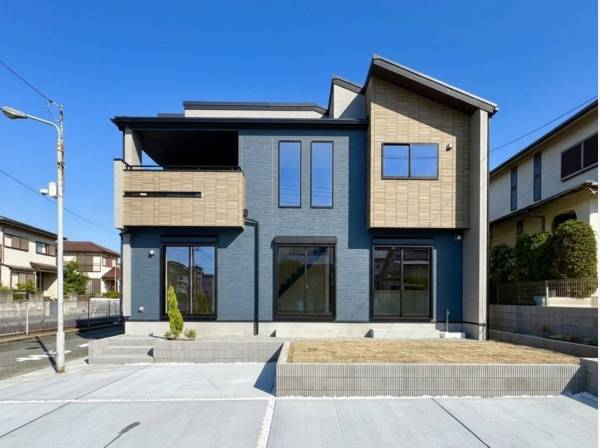 神奈川県藤沢市本藤沢７丁目の新築戸建