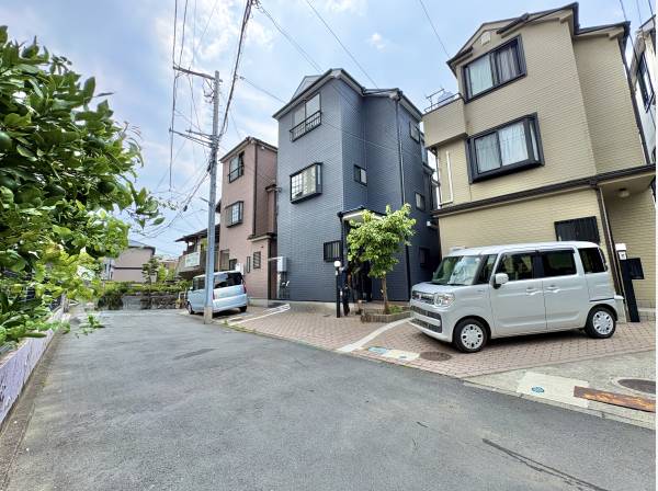 広い青空の下、「湘南の風」を感じながら特別な時間をお過ごしください