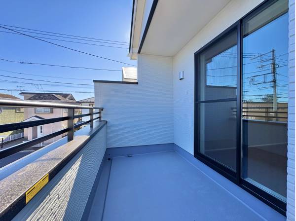 神奈川県藤沢市辻堂太平台１丁目の新築戸建