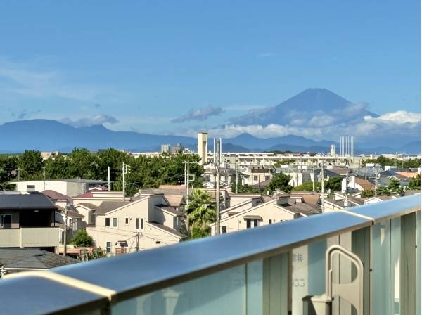 神奈川県藤沢市鵠沼海岸５丁目のマンション