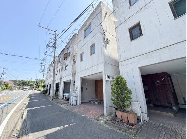 神奈川県鎌倉市城廻の中古戸建