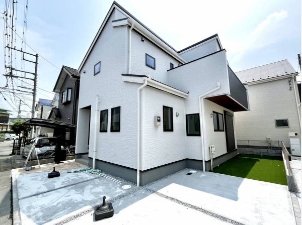 神奈川県藤沢市辻堂３丁目の新築戸建