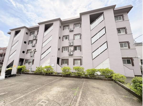 神奈川県藤沢市辻堂東海岸４丁目のマンション