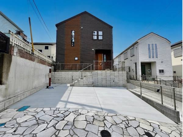 神奈川県藤沢市藤沢５丁目の新築戸建