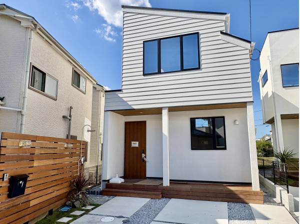神奈川県藤沢市本鵠沼5丁目の新築戸建