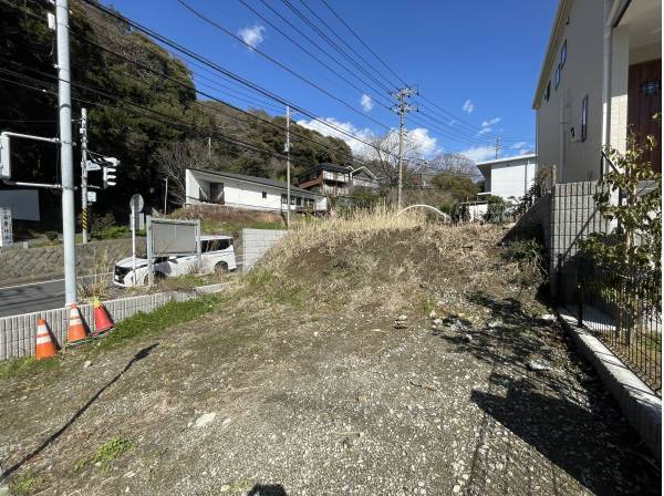 神奈川県三浦郡葉山町一色の土地