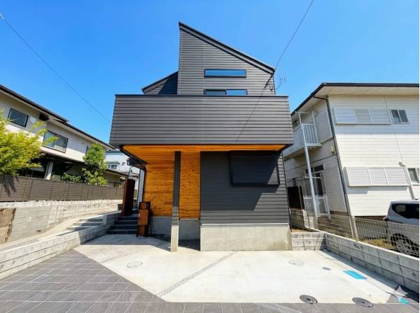 神奈川県藤沢市弥勒寺３丁目の新築戸建