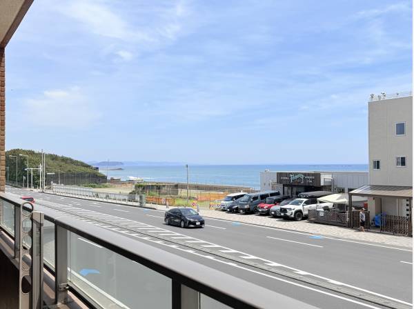 神奈川県茅ヶ崎市中海岸３丁目のマンション