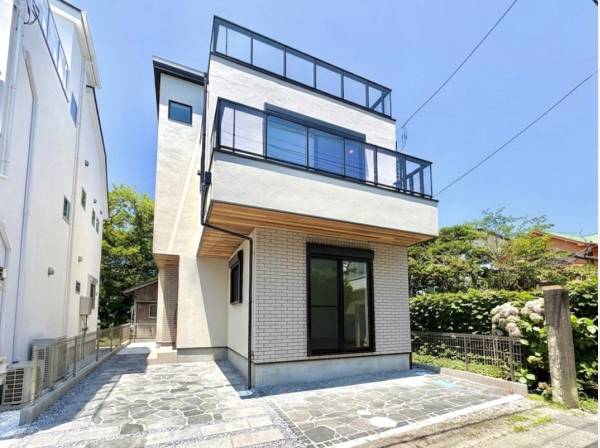 神奈川県鎌倉市材木座６丁目の新築戸建