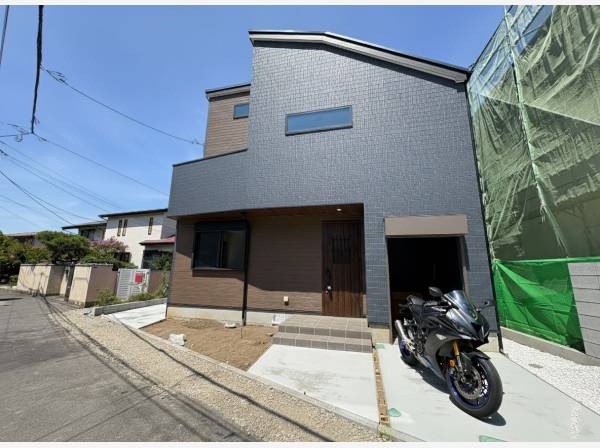 神奈川県藤沢市鵠沼海岸３丁目の新築戸建