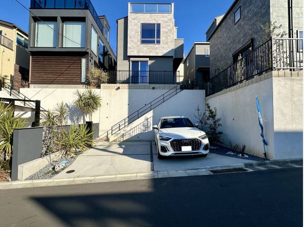 神奈川県藤沢市片瀬山１丁目の新築戸建