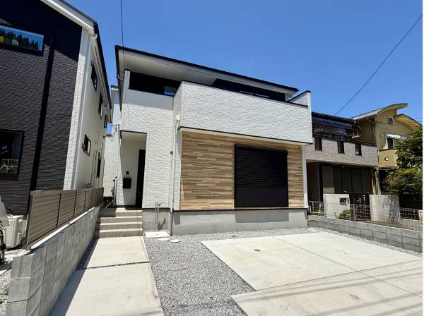 神奈川県藤沢市片瀬４丁目の新築戸建