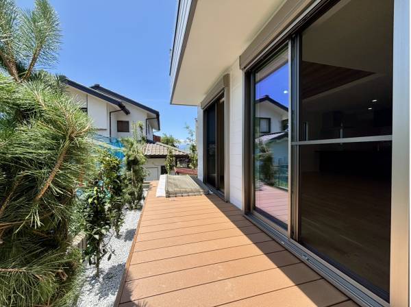 神奈川県藤沢市片瀬山５丁目の新築戸建