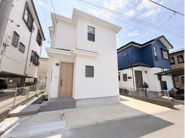 神奈川県三浦郡葉山町一色の中古戸建