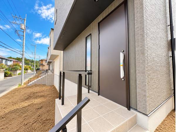 神奈川県藤沢市白旗１丁目の新築戸建
