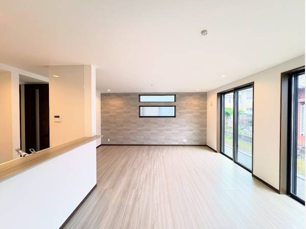 神奈川県茅ヶ崎市菱沼３丁目の新築戸建