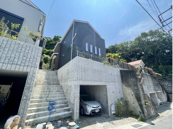 神奈川県鎌倉市稲村ガ崎５丁目の新築戸建
