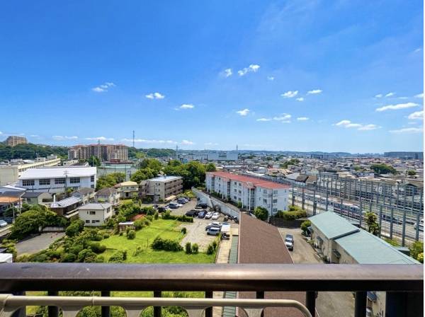神奈川県藤沢市城南３丁目のマンション