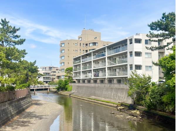 葉山の海近マンション