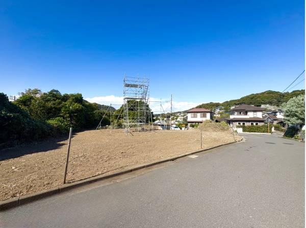 神奈川県三浦郡葉山町一色の土地