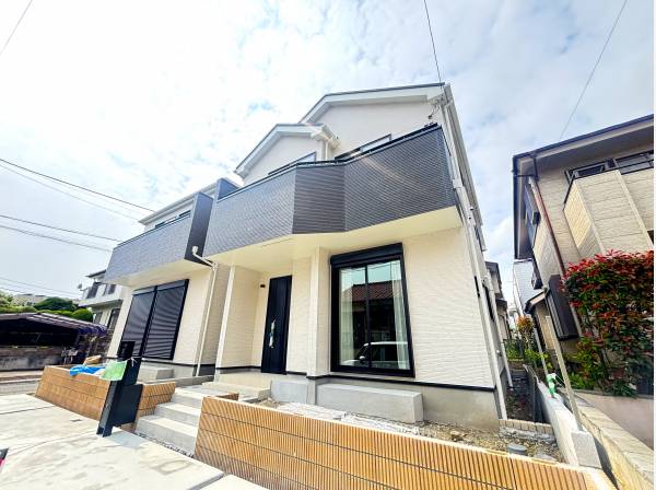 神奈川県逗子市桜山３丁目の新築戸建