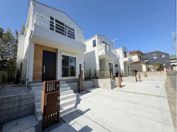 湘南らしいスタイリッシュな外観です