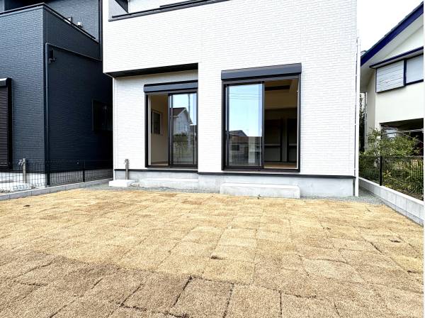 神奈川県藤沢市本藤沢2丁目の新築戸建