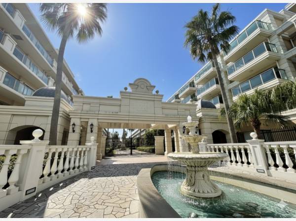 神奈川県藤沢市辻堂西海岸３丁目のマンション