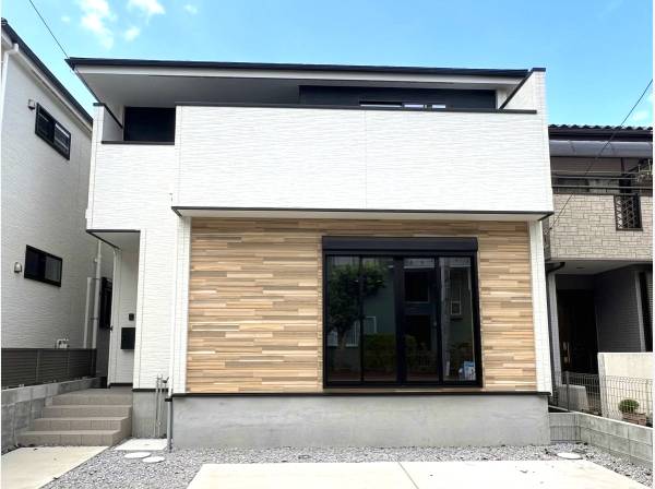 神奈川県藤沢市片瀬４丁目の新築戸建
