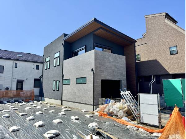 神奈川県茅ヶ崎市浜竹３丁目の新築戸建