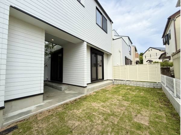 神奈川県藤沢市鵠沼海岸５丁目の新築戸建