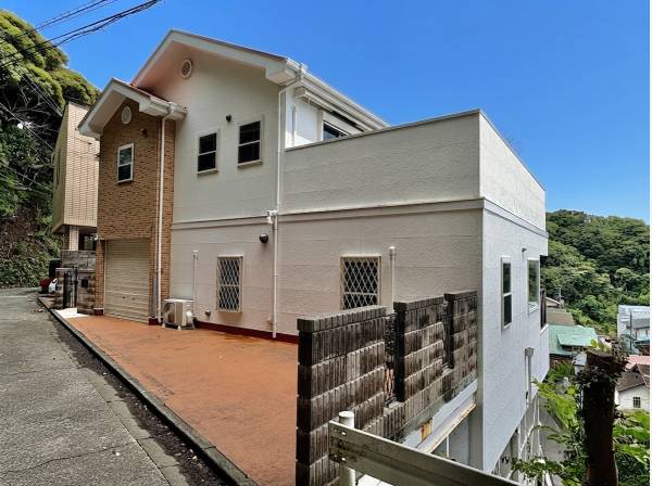神奈川県逗子市小坪７丁目の中古戸建