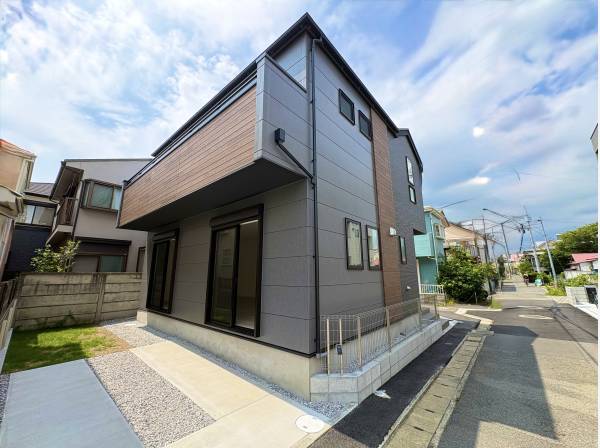 神奈川県平塚市桃浜町の新築戸建