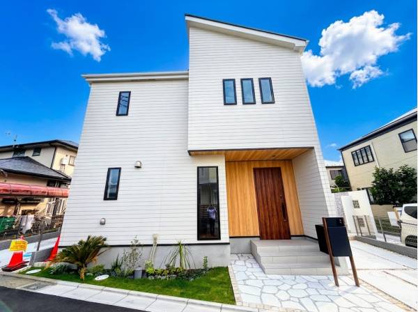 神奈川県藤沢市辻堂６丁目の新築戸建