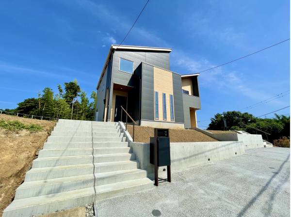 神奈川県三浦郡葉山町木古庭の新築戸建