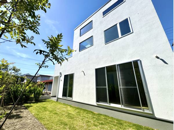 神奈川県藤沢市片瀬山３丁目の新築戸建