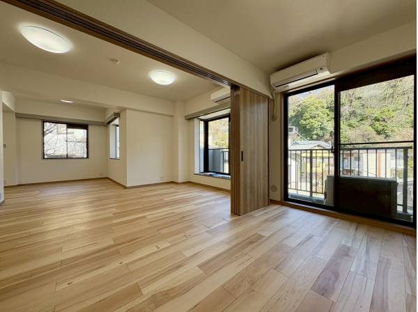 神奈川県鎌倉市岡本１丁目のマンション