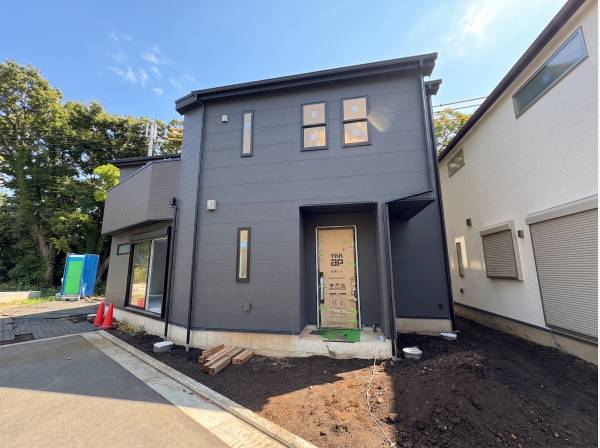 神奈川県藤沢市稲荷１丁目の新築戸建