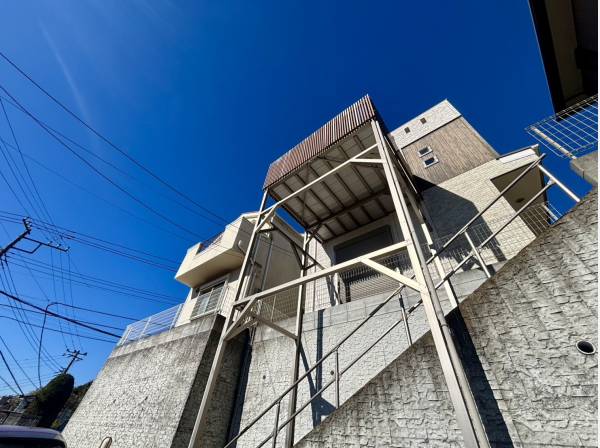 神奈川県鎌倉市津西１丁目の中古戸建