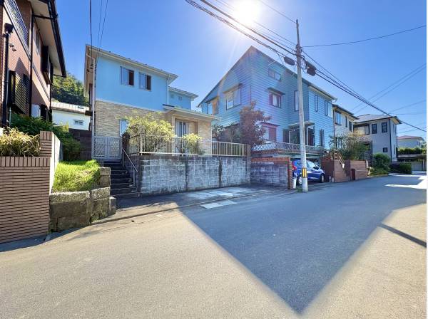 神奈川県三浦郡葉山町下山口の中古戸建