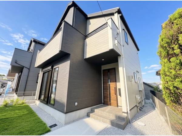 神奈川県藤沢市本藤沢３丁目の新築戸建