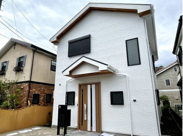 神奈川県三浦郡葉山町一色の中古戸建