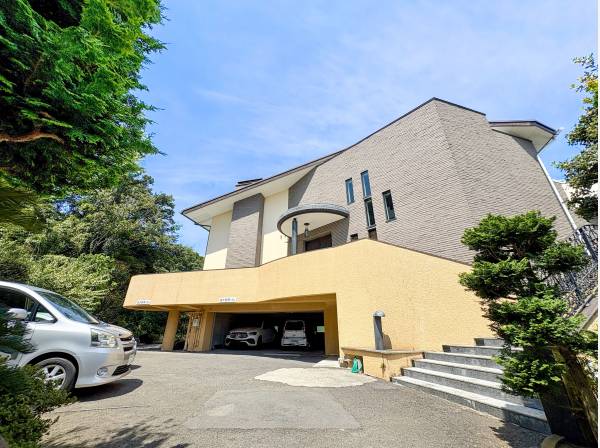 神奈川県鎌倉市鎌倉山４丁目の中古戸建
