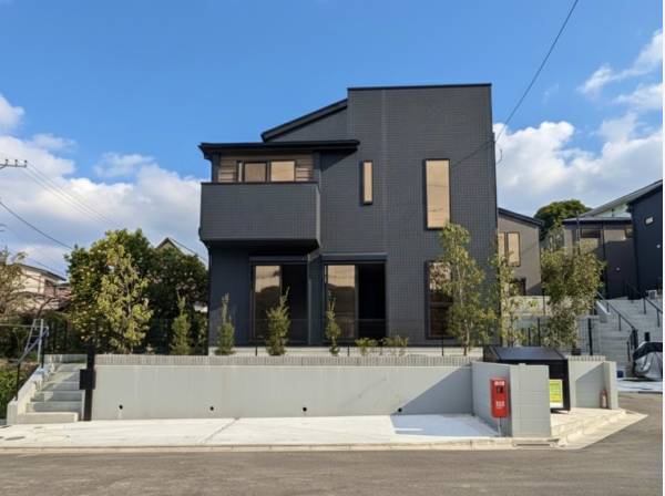 神奈川県鎌倉市腰越の新築戸建