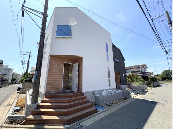 神奈川県藤沢市鵠沼海岸６丁目の新築戸建