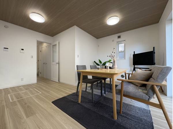 神奈川県逗子市小坪１丁目の中古戸建